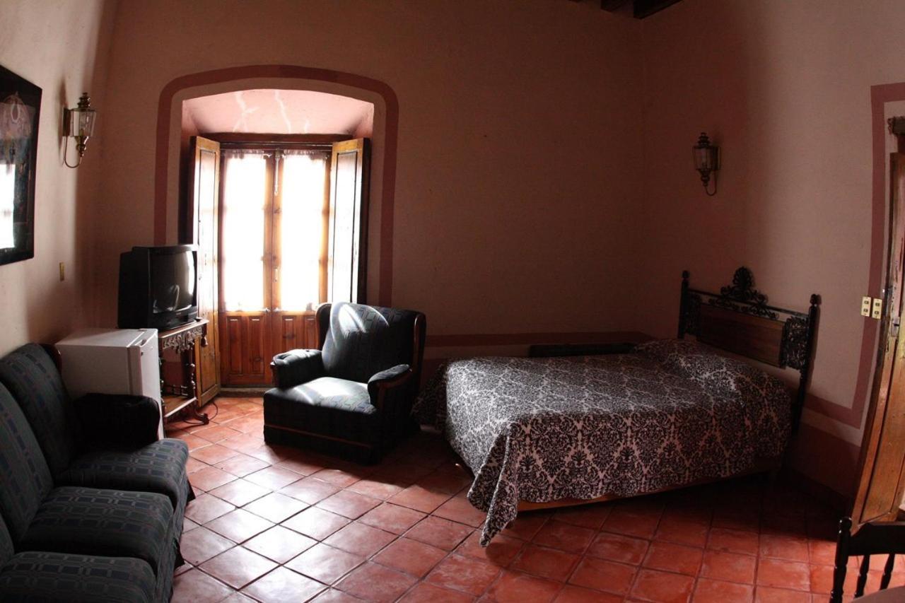 Hotel Del Vasco Zacatecas Room photo
